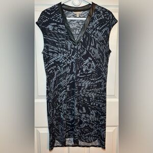 Banana Republic Sleeveless Faux Leather Neck Shift Dress- Grey/Black Size Medium